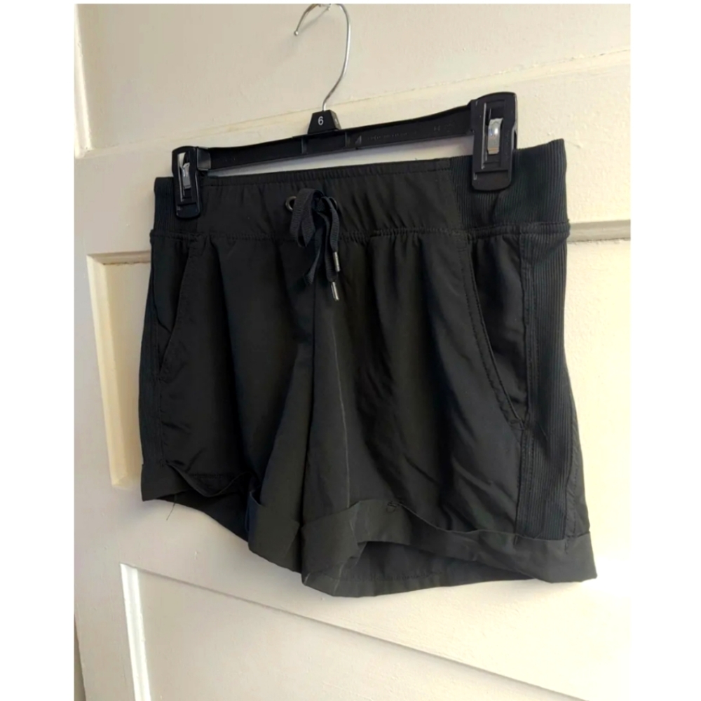 Black Champion stretchy shorts